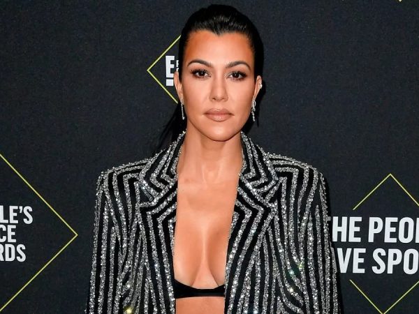 Kourtney Kardashian shares cryptic message after ‘setting boundaries’ with her family